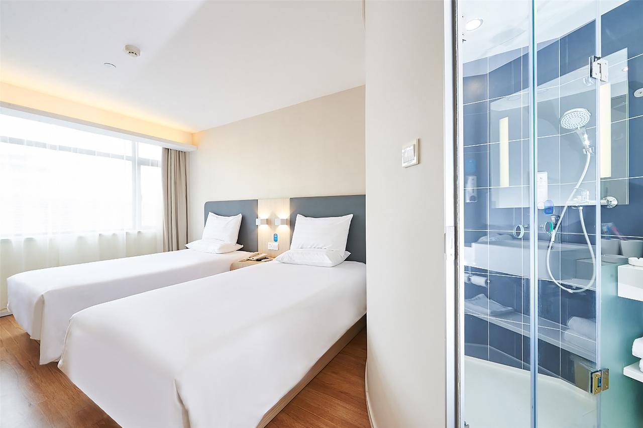 Hanting Hotel Nanjing Wutang Square Eksteriør billede