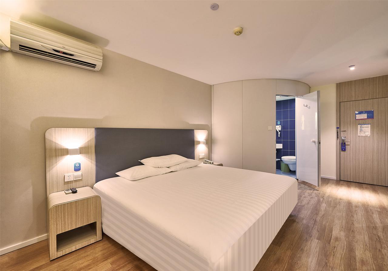 Hanting Hotel Nanjing Wutang Square Eksteriør billede